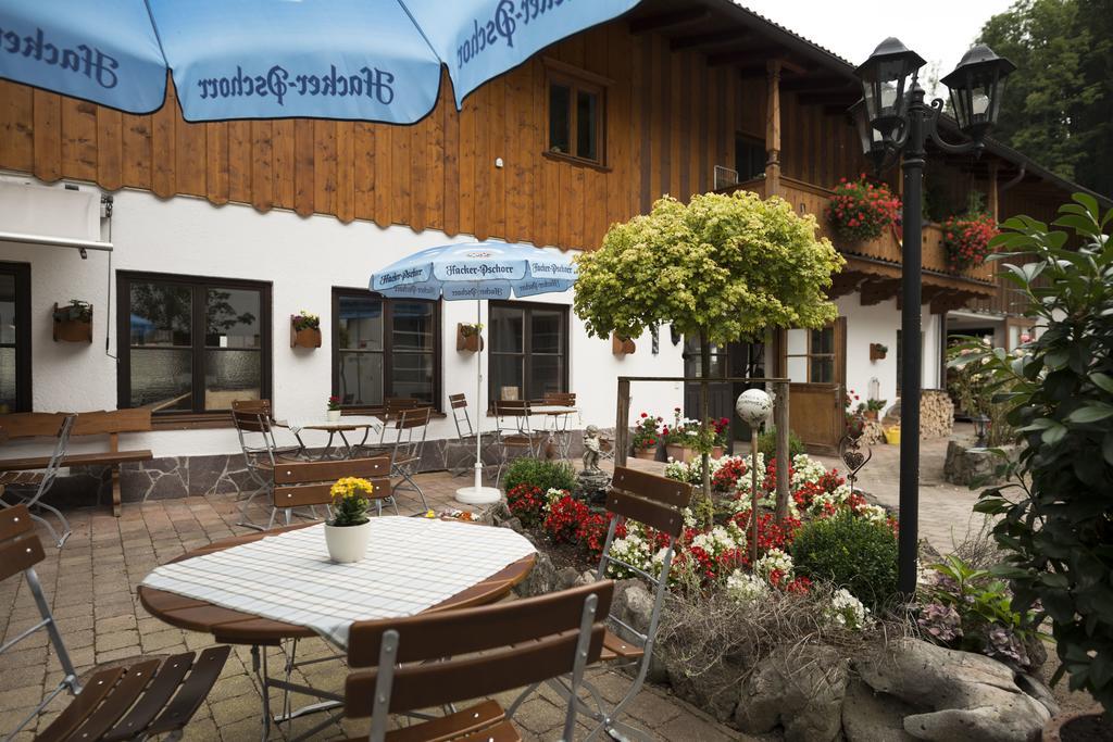 Gasthaus Posch Миезбах Екстериор снимка